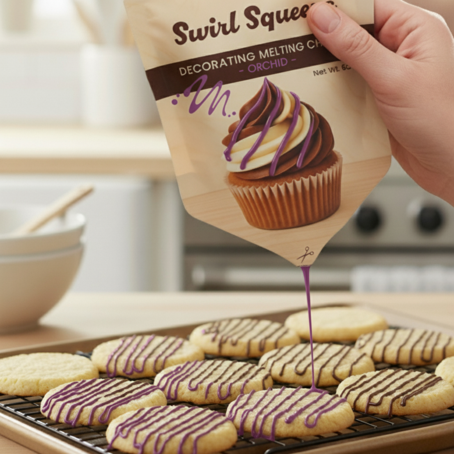 SwirlSqueeze™ Microwavable Chocolate Drizzle Pouch – 6 oz (Heat • Snip • Drizzle)